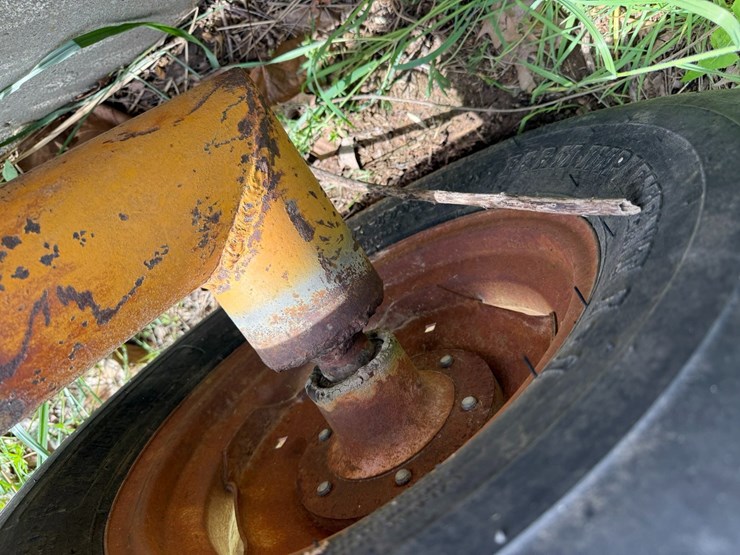 #45623-•-levee-packer-image-7
