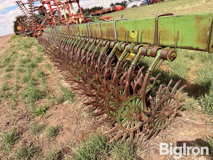 john-deere-400-image-18