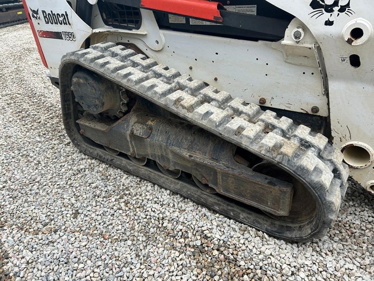 2016-bobcat-t650-image-12
