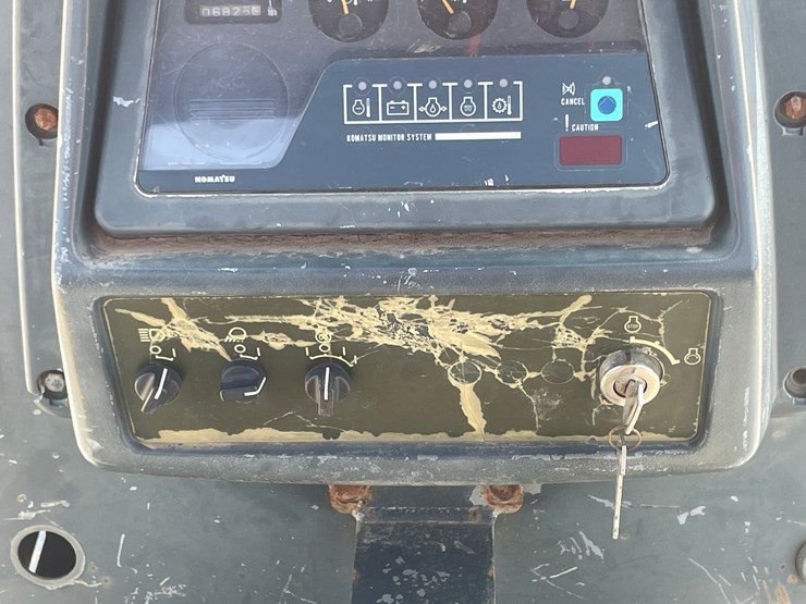 1999-komatsu-d41p-image-53
