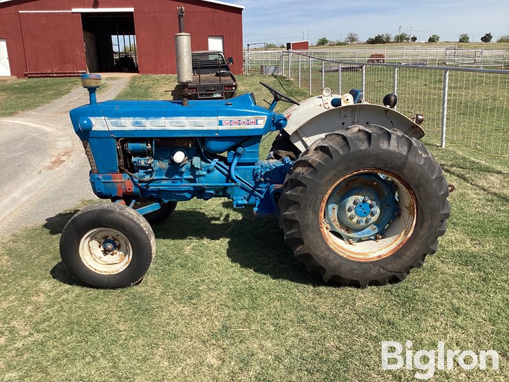 ford-5000-image-8
