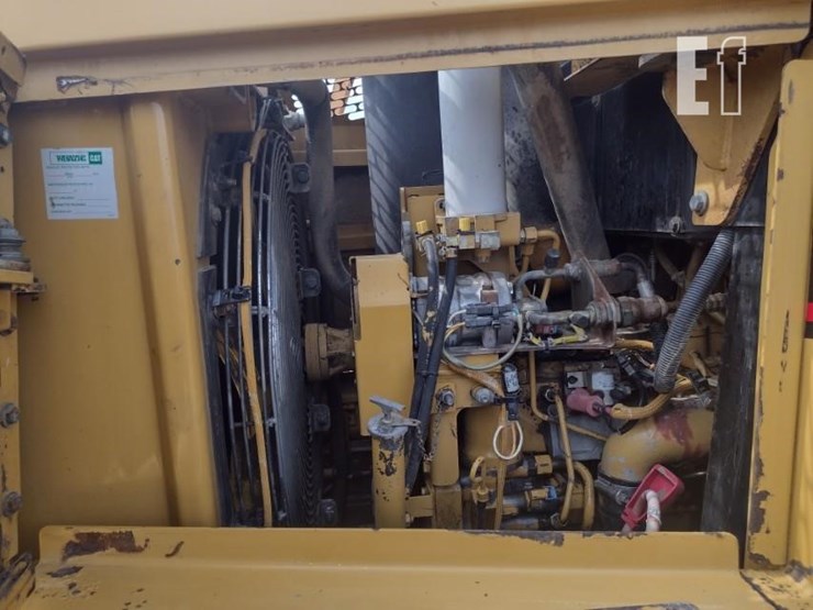 2005-caterpillar-953c-image-43