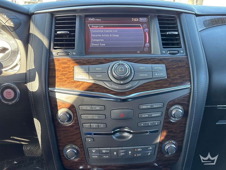 2017-nissan-armada-image-17