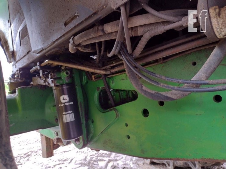 2001-john-deere-6410-image-32