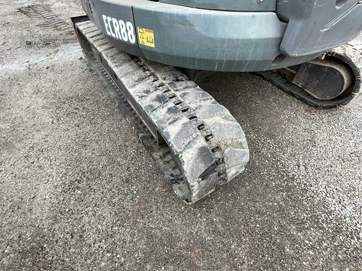 volvo-ecr88-image-40
