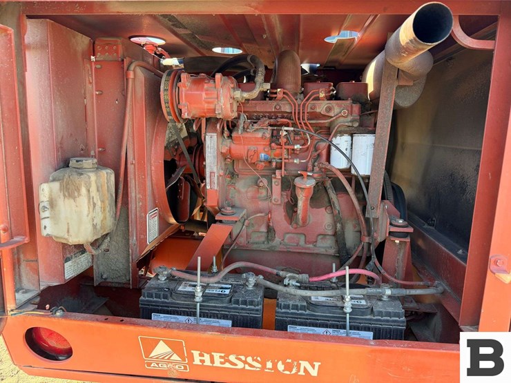 1998-hesston-8200-image-49