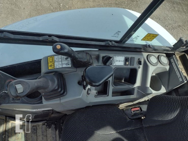 2022-bobcat-e35i-image-7