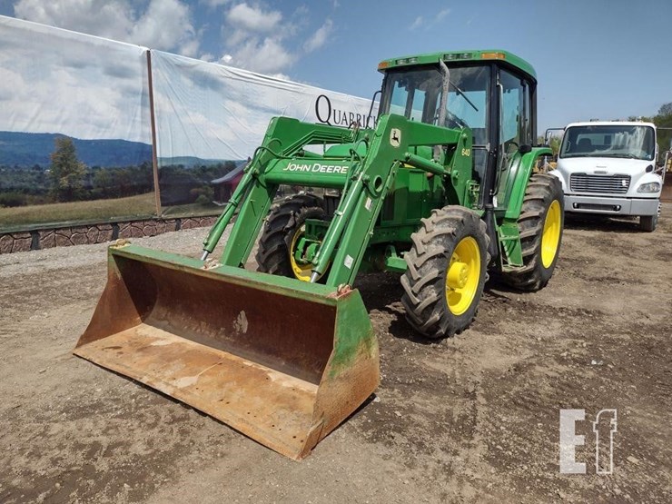 john-deere-6210-image-30