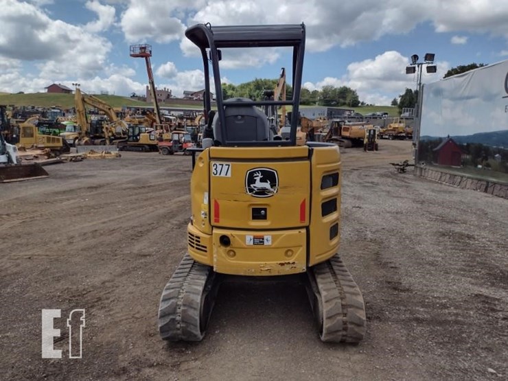 2021-deere-26g-image-4