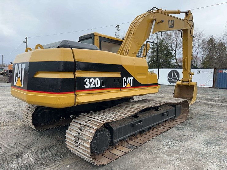 caterpillar-320l-image-5