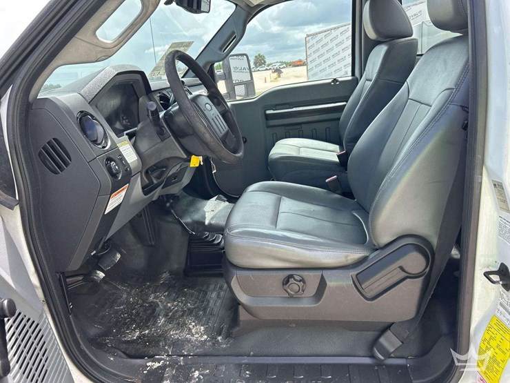 2012-ford-f450-image-12