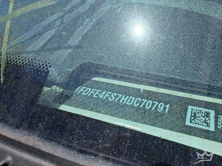 2017-ford-e450-image-6