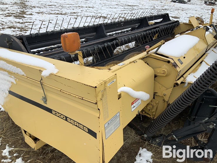 new-holland-2324-image-12