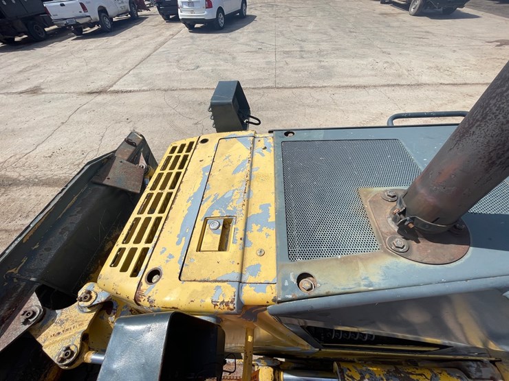 1999-komatsu-d41p-image-44