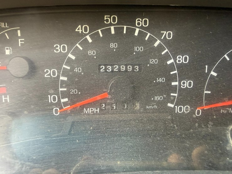1999-ford-f450-xl-image-70