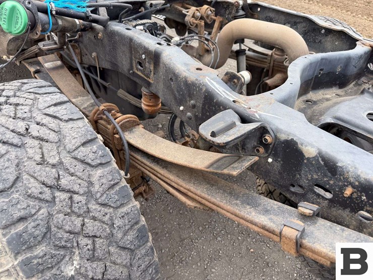 2011-ford-f350-image-21