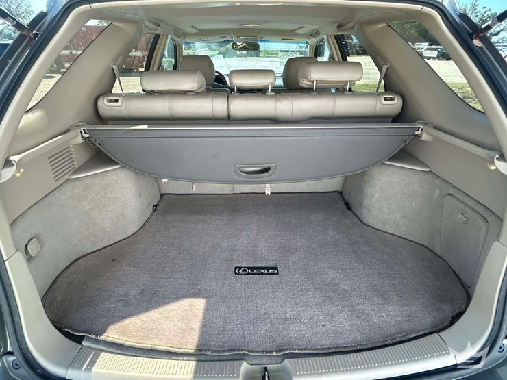 2002-lexus-rx300-image-23