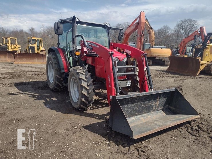 2022-massey-ferguson-4707-image-32
