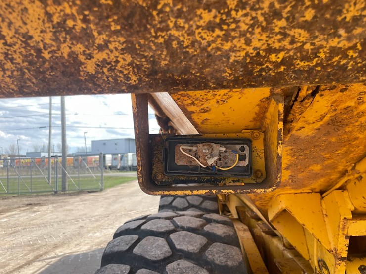 volvo-a25-image-19