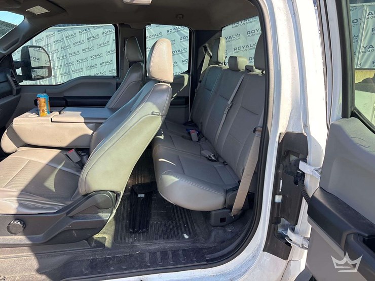2017-ford-f250-image-19