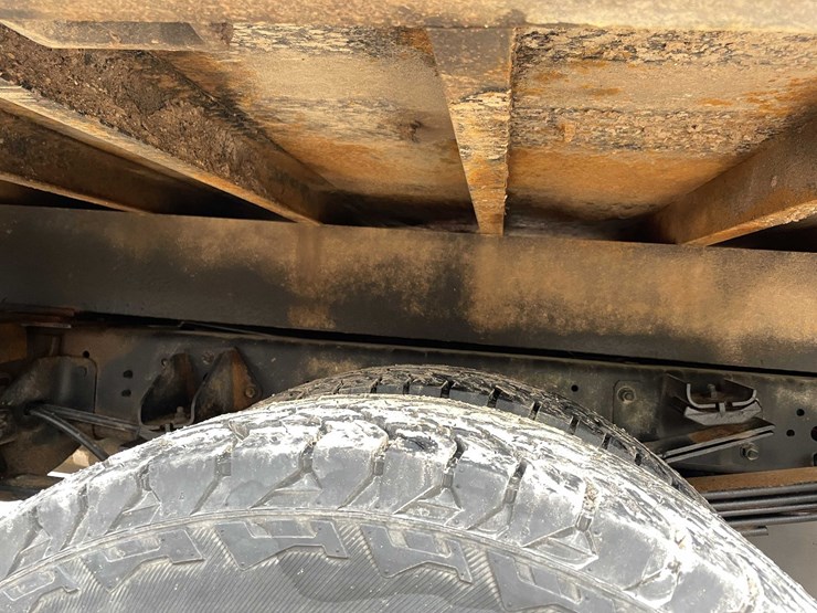 2015-dodge-ram-3500-image-29