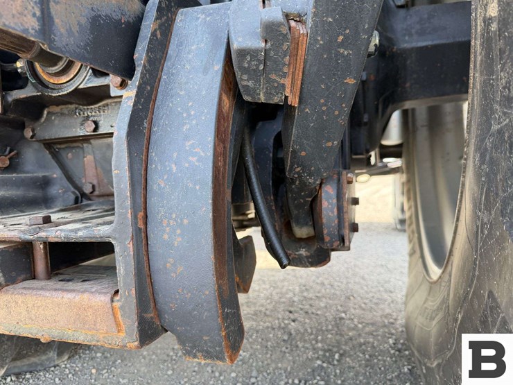 1998-case-ih-8940-image-38