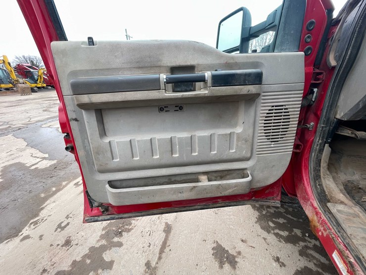 2008-ford-f550-xl-image-98