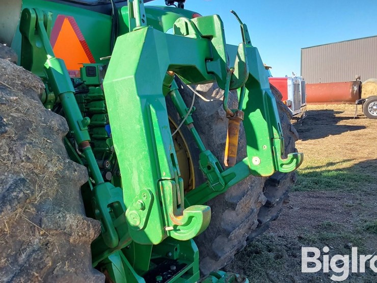 2012-john-deere-8335r-image-15