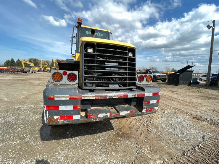 2005-komatsu-wa320-5l-image-21