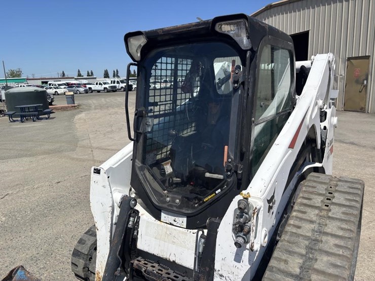 2016-bobcat-t650-image-18