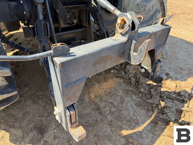 case-ih-farmall-105u-image-43