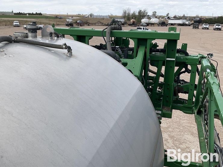2020-john-deere-r4060-image-19