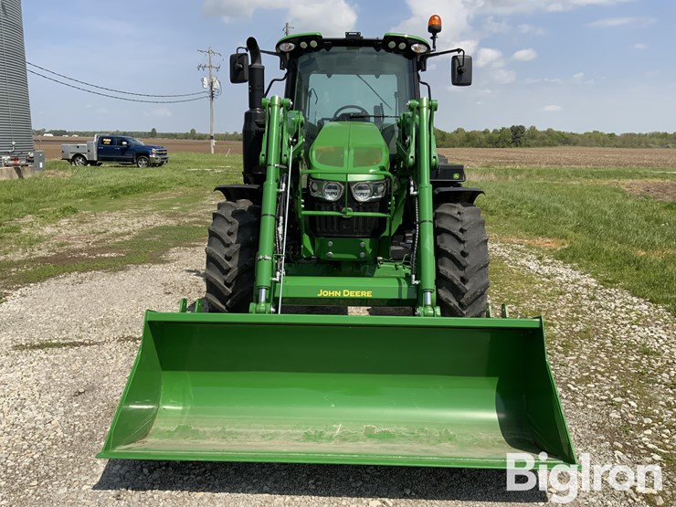 2022-john-deere-6120m-image-2