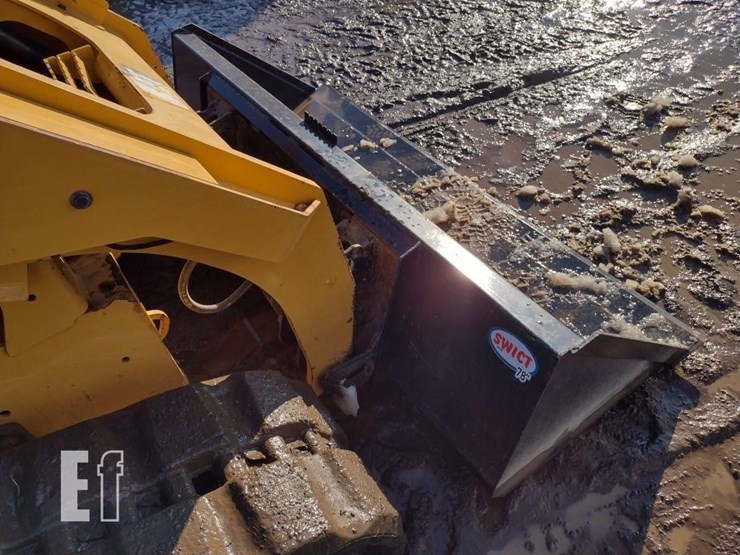 2019-caterpillar-299d2-xhp-image-17