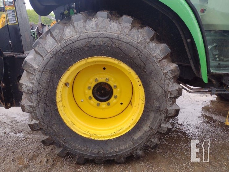 2011-john-deere-3720-image-26