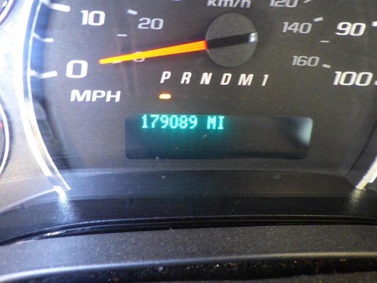 2016-chevrolet-express-2500-image-14