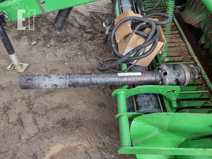 john-deere-450m-image-24
