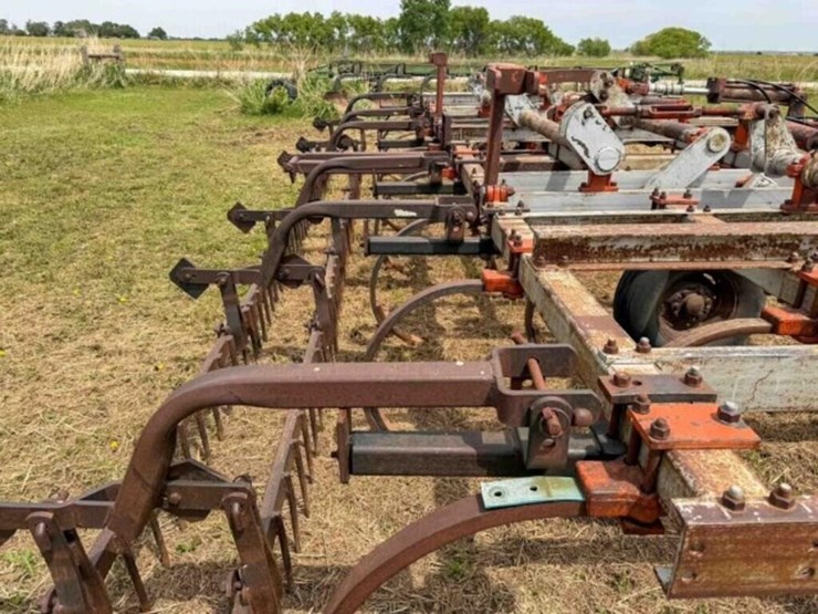 22’-graham-hoeme-chisel-image-17