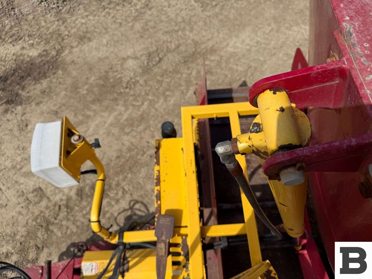 supreme-1200t-feed-mixer---othello,-wa-image-56