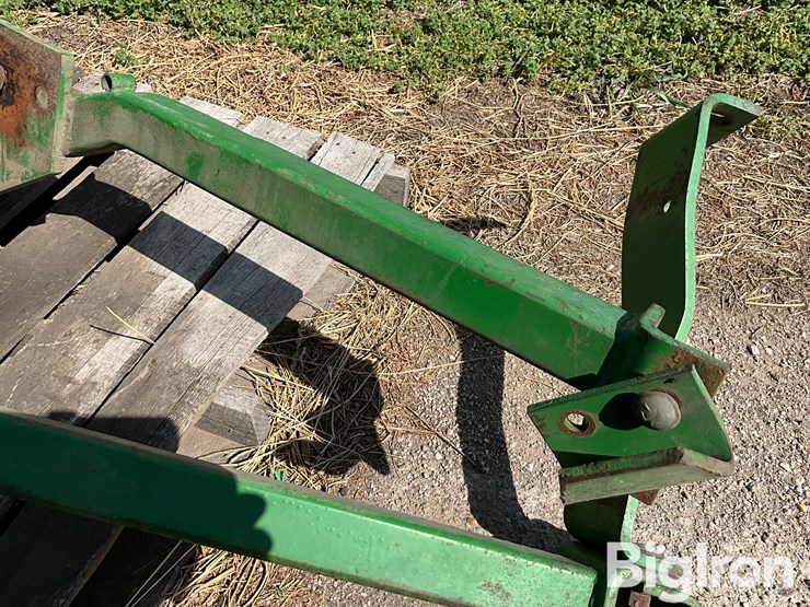 john-deere-158-image-13