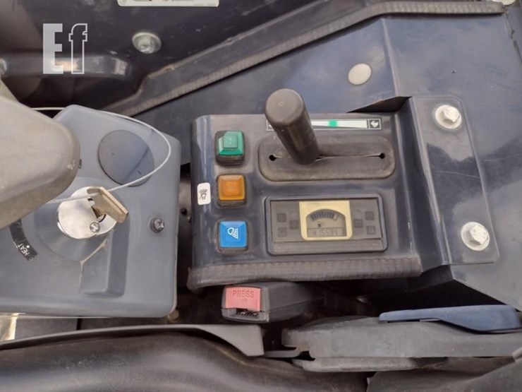 2021-deere-26g-image-7
