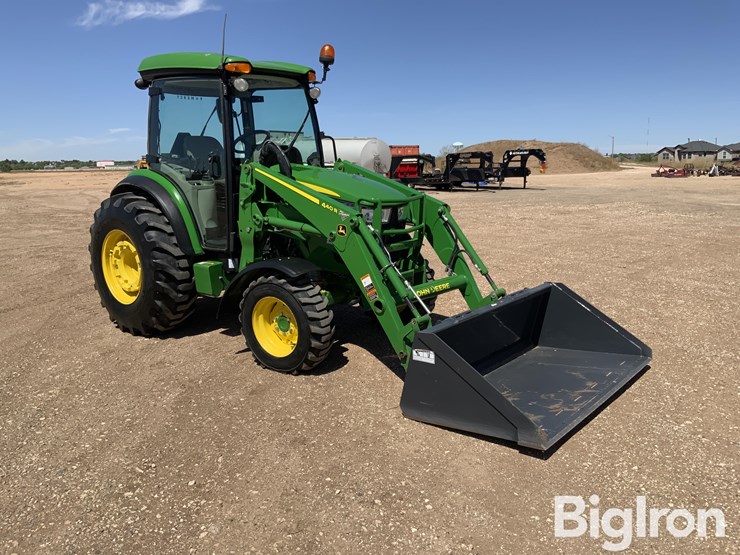 2023-john-deere-4066r-image-3