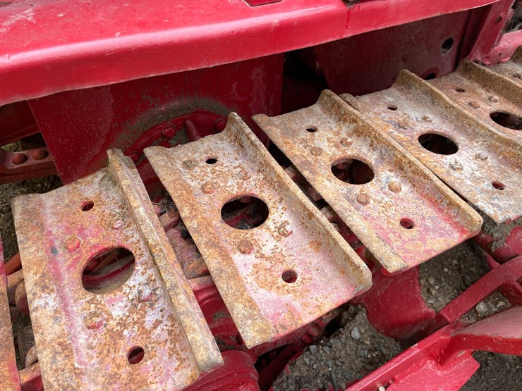 #4087-•-international-antique-dozer-image-54