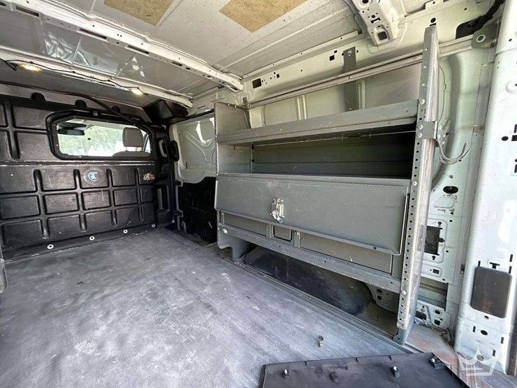 2017-ford-transit-image-21