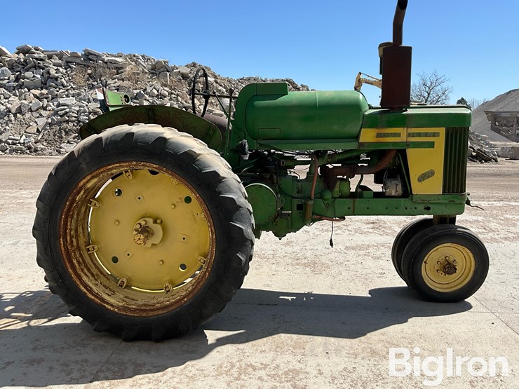 1958-john-deere-620-image-4
