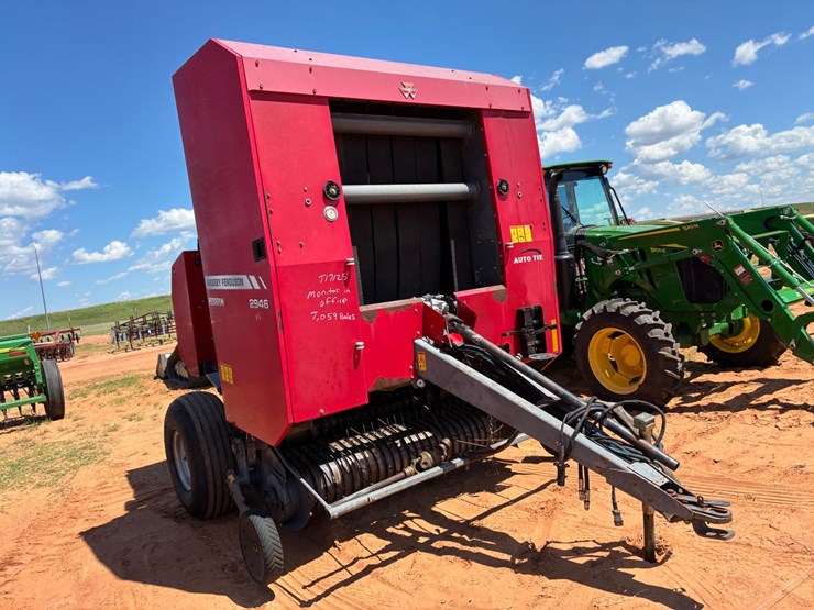 2014-massey-ferguson-2946-image-2