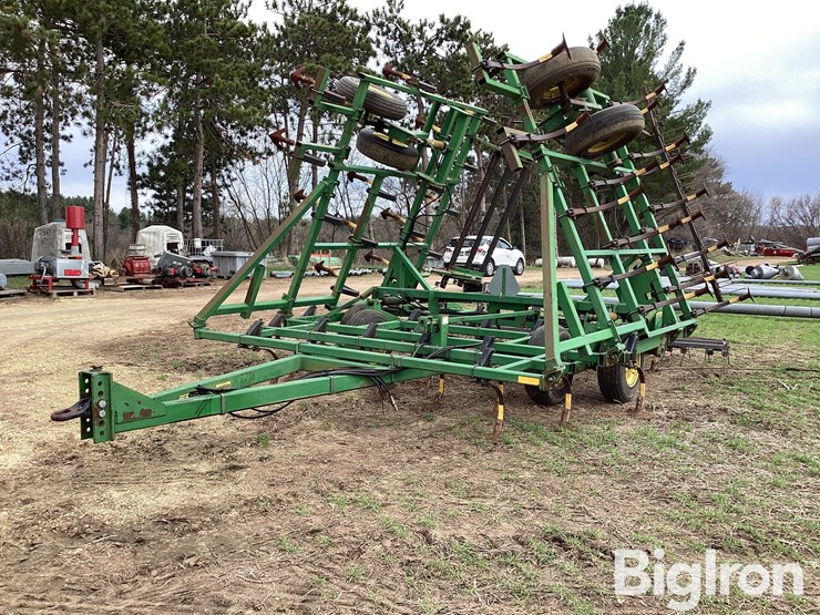 john-deere-960-image-1