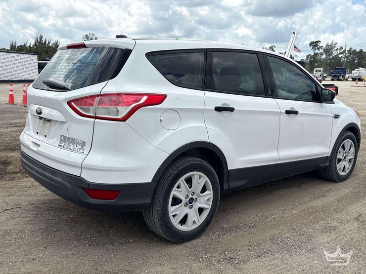 2016-ford-escape-image-3