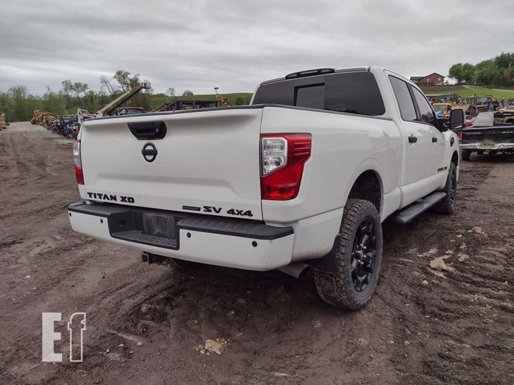 2019-nissan-titan-image-32