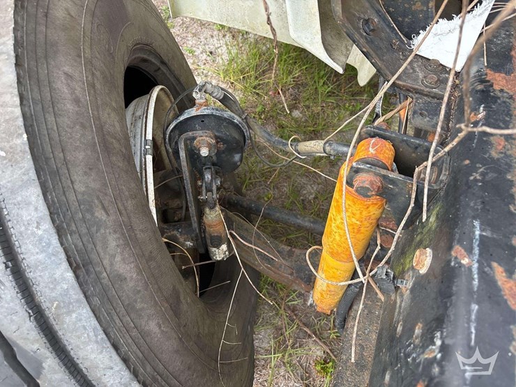 2006-international-durastar-4300-image-41
